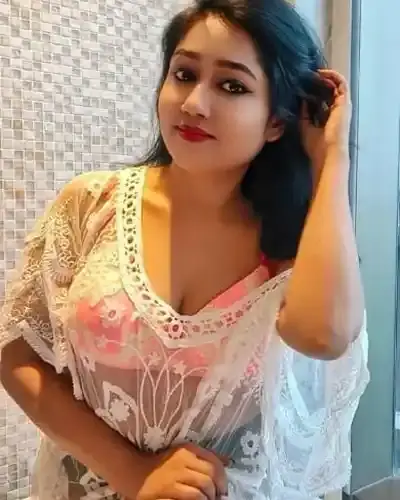 Escort Desai Village